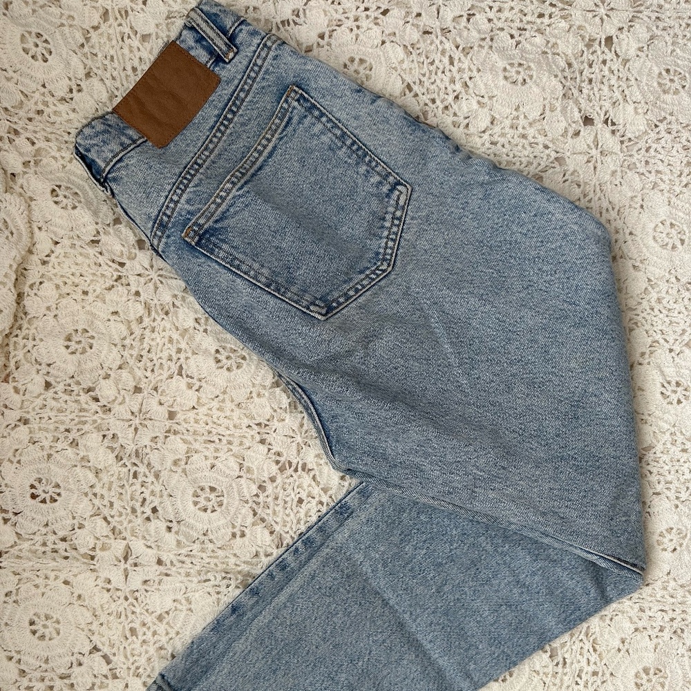 Zara Light Blue Mom Jeans